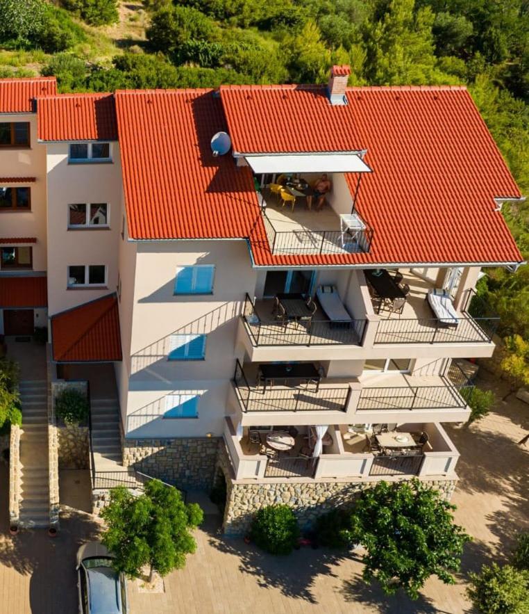 Haus Mit Meerblick Lopar Extérieur photo