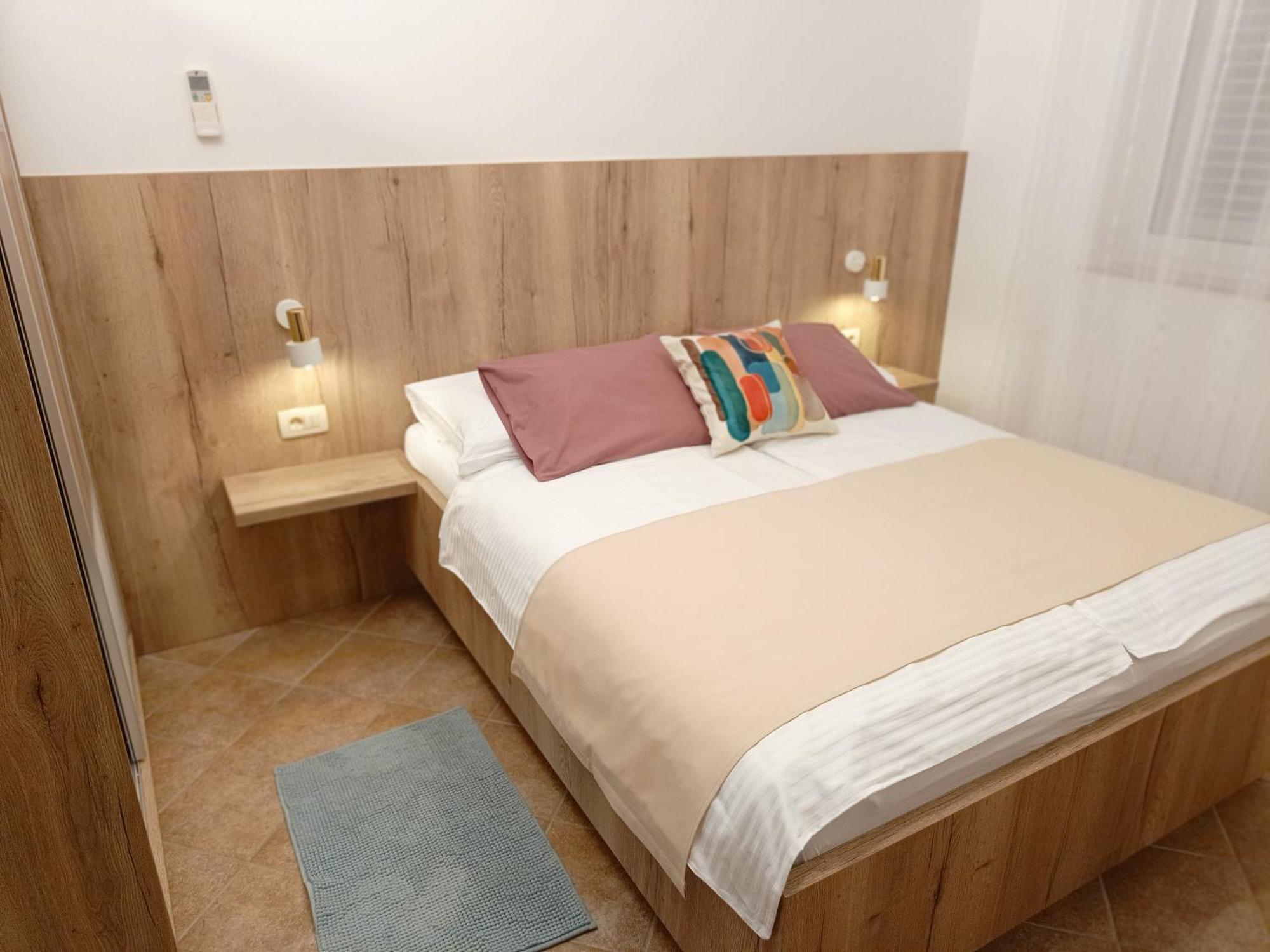 Haus Mit Meerblick Lopar Extérieur photo