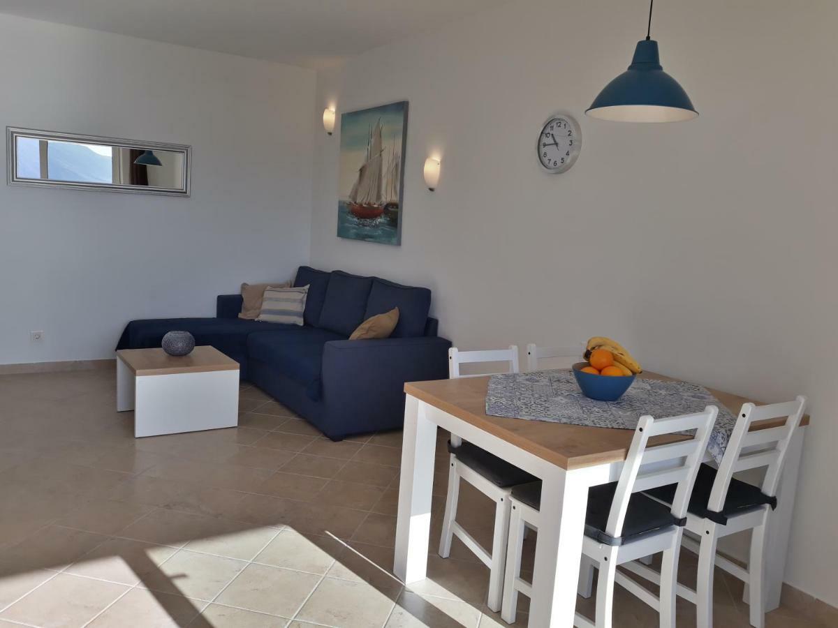 Haus Mit Meerblick Lopar Extérieur photo