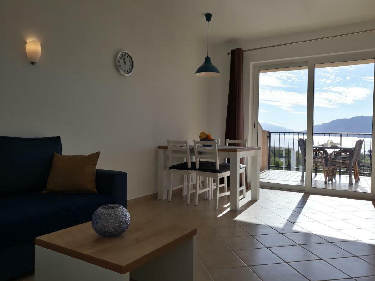 Haus Mit Meerblick Lopar Extérieur photo