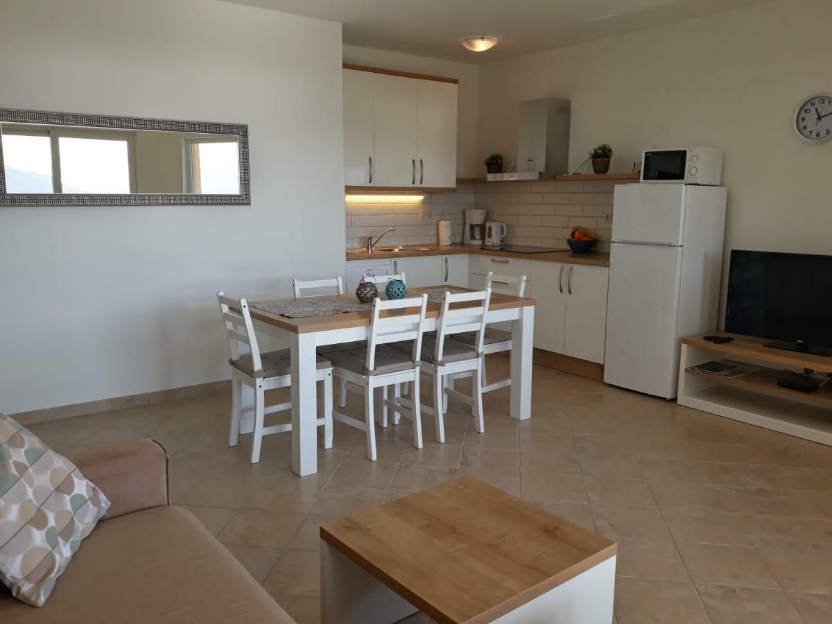 Haus Mit Meerblick Lopar Extérieur photo